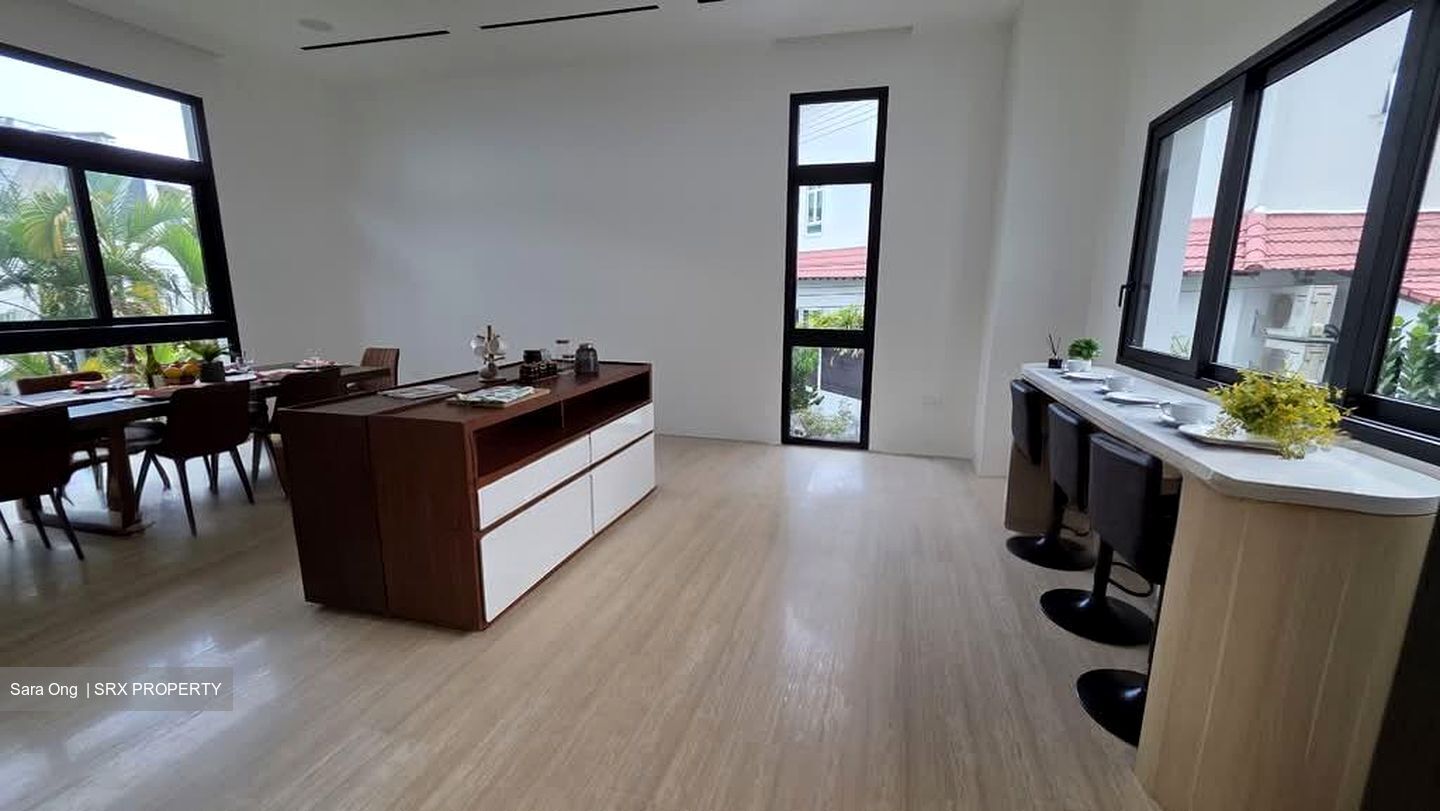 Henry Park (D10), Detached #555430781